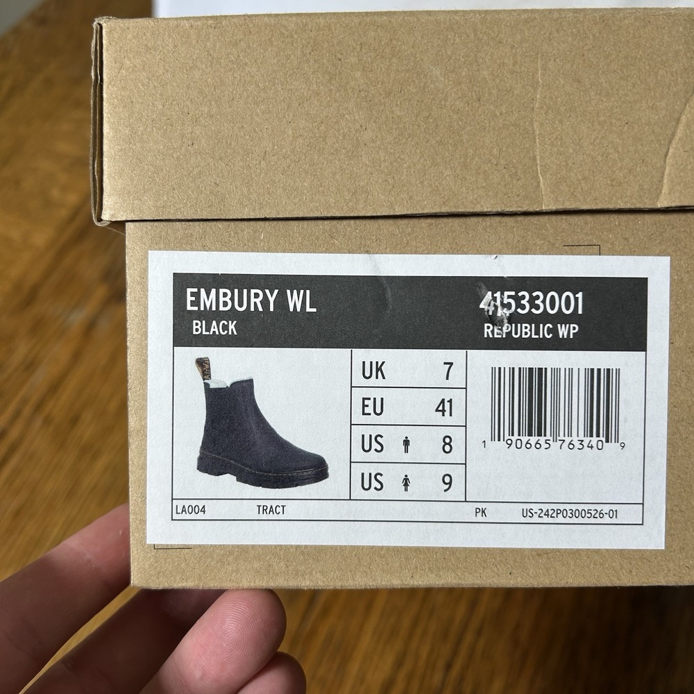 Dr Martens Womens Size 9 M's 8 Embury Black Leather Fur Lined Chelsea Boots - Picture 7 of 7